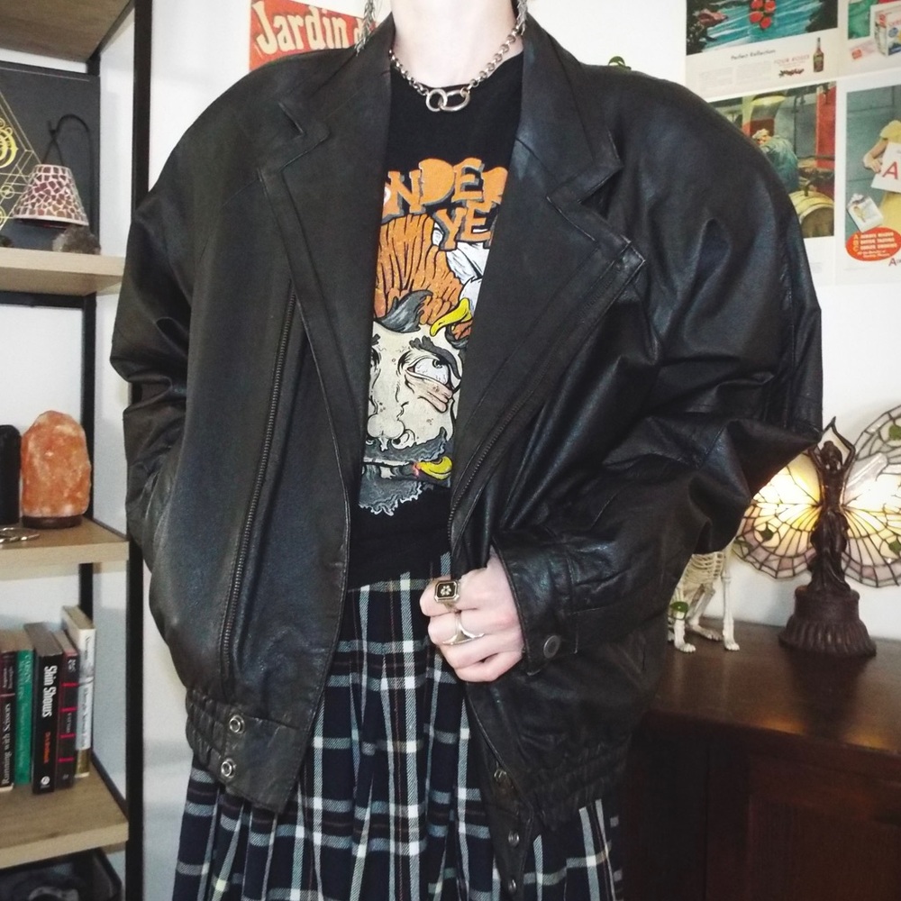 Black leather zip up blazer/bomber biker jacket